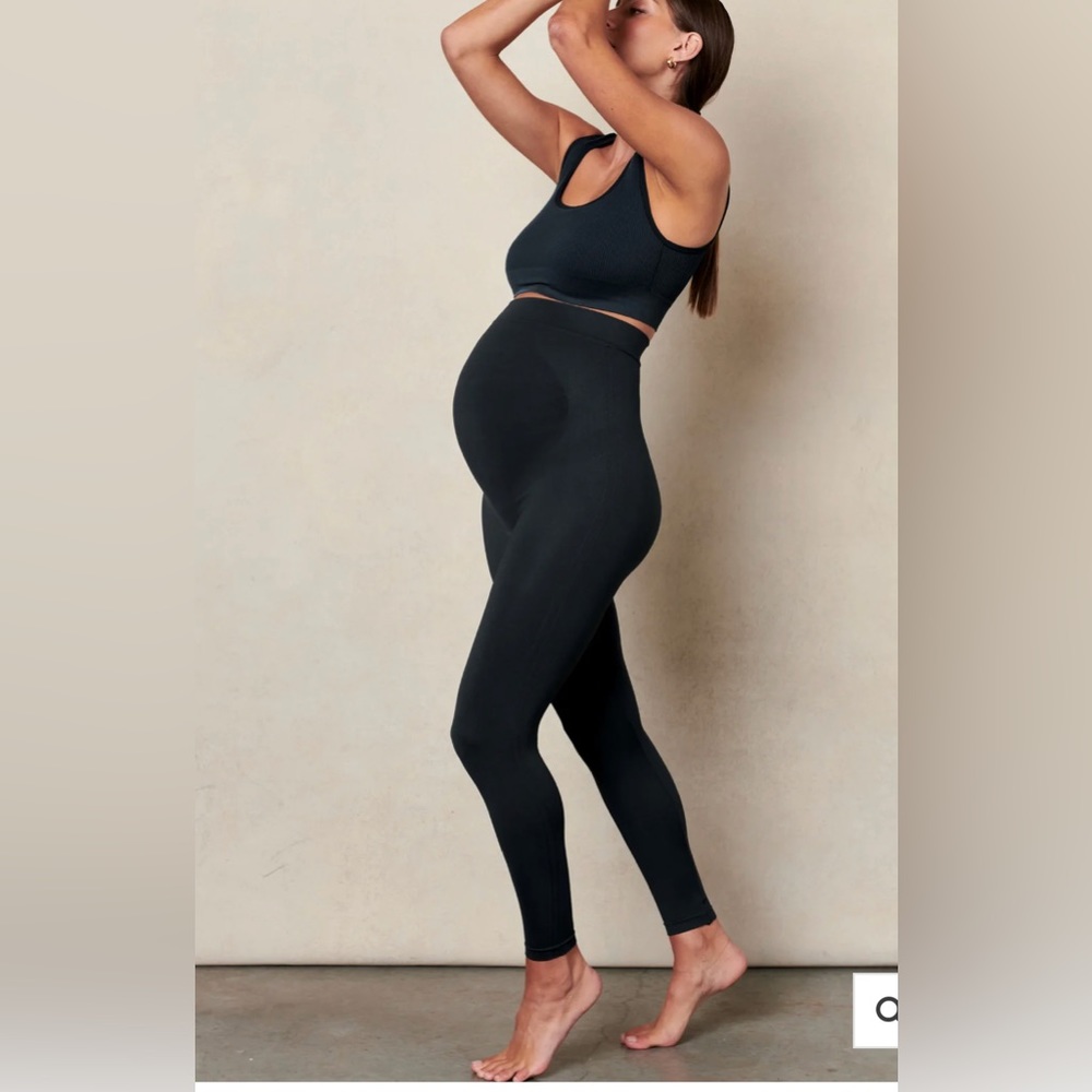 BLANQr maternity leggings size M